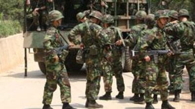 South Korean and US troops raised their alert Thursday to the highest level since 2006.