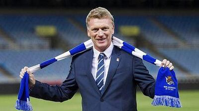 David Moyes poses with a scarf during presented as Real Sociedad's new coach at Estadio Anoeta on November 13, 2014 in San Sebastian, Spain. Juan Manuel Serrano Arce/Getty Images
