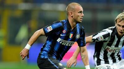 Wesley Sneijder is happy to stay at the San Siro.