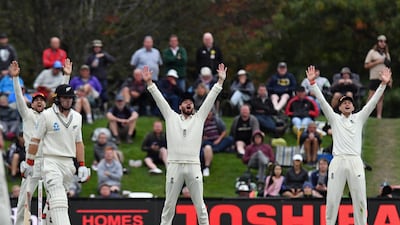 England were frustrated in their attempts to take New Zealand wickets on Day 4 of the second Test. Kai Schwoerer / Getty Images