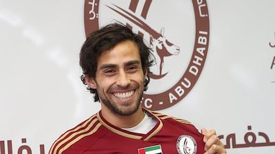 Al Wahda's new signing Jorge Valdivia was unveilved by the club on August 23, 2015. Al Ittihad