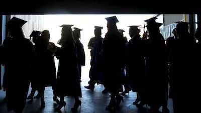 Experts say the internet has yet to outclass bricks-and-mortar universities as the best place to learn.