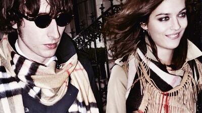 Burberry Autumn/Winter 2015 Campaign. Copyright Burberry/Testino