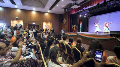 Hundreds gather for performances of traditional dance