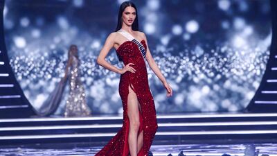 Miss Hungary, Jazmin Viktoria.