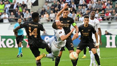 Fidan Aliti 6: Like Boranijasevic, looked OK offensively, but struggled with Martinelli. Was a difficult night with Martinelli and Marquinhos both getting at the full-back and finding joy. AP