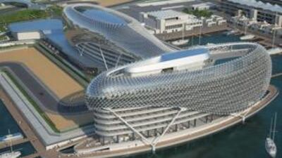 The Yas Marina Circuit was handed over by its developer to the organisers of the Abu Dhabi Grand Prix on schedule.