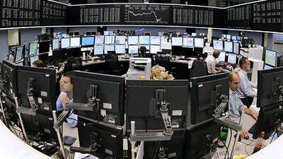 Pessimism over the euro zone's ability to resolve the crippling Greek budgetary crisis had an effect on European stock exchanges. Boris Roessler / AF