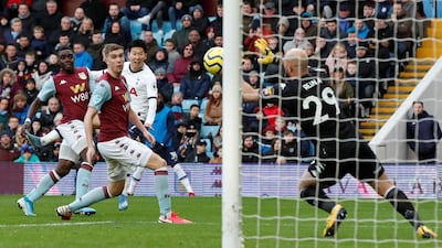 Aston Villa keeper Pepe Reina saves from Son Heung-min. Reuters