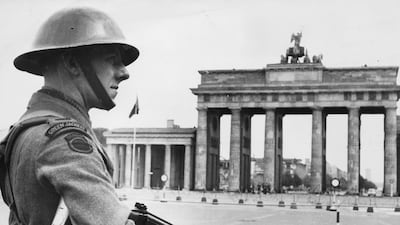 A British soldier standing guard in West Berlin, as the East Germans added further restrictions on the crossing of the East-West border in 1961 in Berlin, Germany. Saturday, August 13th 2011 will mark 50 Years Since East German Troops Sealed The Border Be???