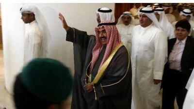 Kuwaiti prime minister Sheikh Nasser al Mohammad al Sabah (centre) faces a vote of con-cooperation from the country's MPs. Yasser al Zayyat / AFP Photo