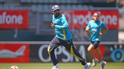 Mahela Jayawardene, usually brilliant and successful as Sri Lanka captain, could not have had a worse season as leader of an outfit in the IPL. The batting great did well individually, but could not inspire Delhi, who finished bottom of the table. Robert ???