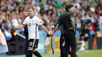 Darren Staples / Reuters