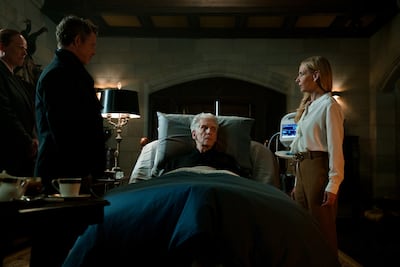 Sarah Michelle Gellar, right, plays Ursula Danforth, a powerful heir gunning for world domination. Photo: Searchlight Pictures