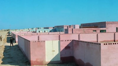 Construction of sha’bi housing in Abu Dhabi in the late 1960s. Courtesy Abu Dhabi Company for Onshore Petroleum Operations (ADCO).