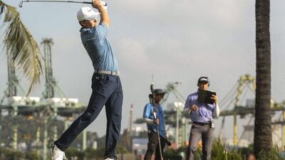Current world number one Jordan Spieth of the USA hits the ball on the fairway of the fourteenth hole during the SMBC Singapore Open held at the Serapong golf course on Sentosa, Singapore, 28 January 2016. EPA/WALLACE WOON