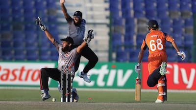 Two Netherlands players were run out during their defeat against the UAE at the World Twenty20 in Abu Dhabi yesterday. Delores Johnson / The National