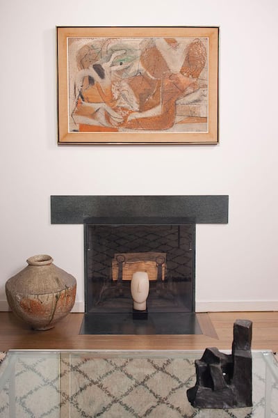 We should all have a De Kooning to hang over the fireplace. Here's Willem De Kooning's Brown and White (c. 1947), part of the collection of IM Pei and his wife Eileen, which is being sold with Christie's this autumn.