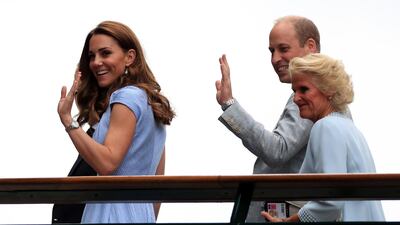 William and Kate took a budget flight to Scotland after Harry and Meghan's private jet storm