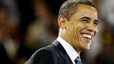 Barack Obama is meeting with economic advisers, including former presidential Cabinet officials, to try and remedy the struggling economy.