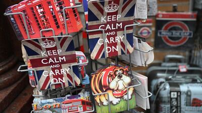 Postcards are sold in London. After a process that lasted more than three years, Britain's withdrawal from the EU is set. EPA