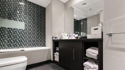 The Cayan Tower penthouse has five bedrooms all en suite, comprising four guest bedrooms and one huge master suite. Courtesy Luxhabitat