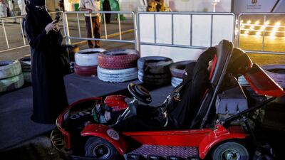 Saudi women attend a driving awareness campaign in Jeddah, Saudi Arabia June 21, 2018. Picture taken June 21, 2018. REUTERS/Zohra Bensemra