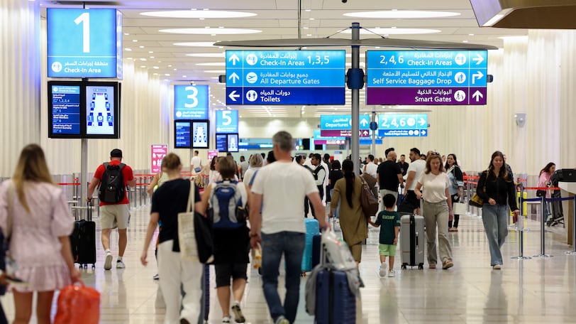 두바이공항, AI 보안 스캐너 도입…노트북·액체류 꺼낼 필요 없어진다