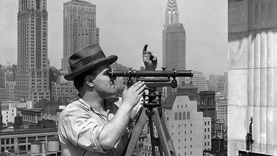 As in the rapid expansion of New York City, above, an element of leadership success in the Emirates is collaboration. Lewis W Hine / Getty Images