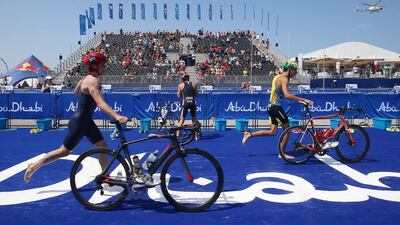 Men cycling in Elite Men’s 2016 ITU World Triathlon yesterday on Abu Dhabi Sailing and Yacht Club on Breakwaters. Ravindranath K / The National