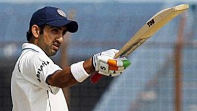 Gautam Gambhir joins Don Bradman, Jacques Kallis and Mohammad Yousuf in scoring five tons on the trot.