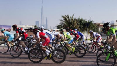 The peloton in action during the first stage of the 2015 Dubai Tour in Dubai on 04 February 2015. EPA/CLAUDIO PERI