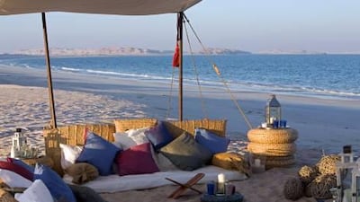 The desert camps organised by Hud Hud Travels, are set up in grand style, with fully equipped bedrooms, a majlis and even a library.