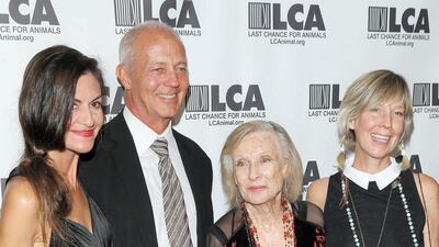 Cloris Leachman with three of her four surviving children at the Last Chance for Animals 33rd Annual Celebrity Benefit Gala, October 14, 2017. AFP