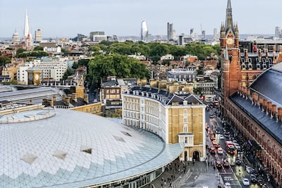 London is replete with museums, theatres, shopping, markets and more. Photo: Andrei Ianovskii / Unsplash