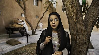 Nada Salem in Al Bastakiya, Dubai. Courtesy Steve McCurry / Empty Quarter