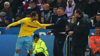 Nigel Pearson, manager of Leicester City exchanges words with James McArthur of Crystal Palace during their Premier League match at the King Power Stadium on February 7, 2015 in Leicester, England. Getty Images