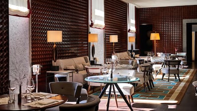 10_11 serves breakfast, lunch, aperitivo and dinner