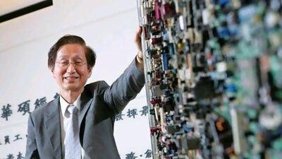 Jonney Shih, the chairman of Asustek, says electronic gadgets should be created from the customer's point of view.