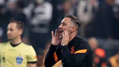 Vitor Pereira in 2022 during his time as coach of Corinthians. Reuters