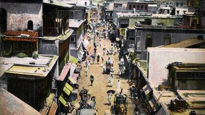 In A Rising Man, Captain Sam Wyndham investigates the murder of a British civil servant, among the mansions and avenues, tenements and brothels of Calcutta in 1919. The Print Collector / Getty Images.