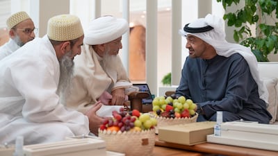 President Sheikh Mohamed speaks with Sultan Mufaddal Saifuddin