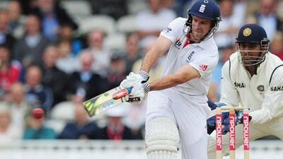 As India wicketkeeper, MS Dhoni, watched, Andrew Strauss was an unbeaten 38 not out for England.