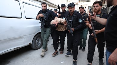 The Internal Security Forces and the General Intelligence Directorate carried out an operation against the terrorist cell responsible for the recent Damascus bombings, through simultaneous raids targeting several locations in Damascus and its countryside, which resulted in the arrest of all members of the cell. Photo: Syrian Ministry of Interior