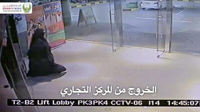 Veiled Alaa Al Hashemi gained notoriety as the ‘Ghost of Reem’ for the murder of an American schoolteacher in Abu Dhabi in the summer of 2015. Al Hashemi was convicted and shot. Legal chiefs want criminals who hide behind clothing punished. Courtesy Security Media