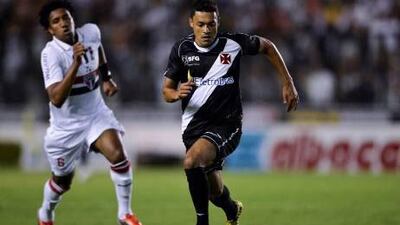 Vasco da Gama forward Eder Luis will join Al Nasr.