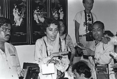 Pakistani People's Party leader (PPP), Benazir Bhutto, addresses a press conference to foreign and Pakistani journalists, on April 11 1986, after her release in Lahore. AFP