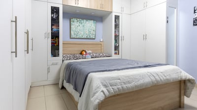 The room of one of the couple's daughters