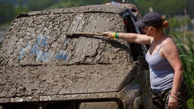 A participant attempts to clean her windshield. EPA