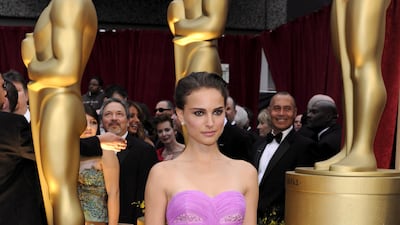 Natalie Portman, in Rodarte, arrives for the 81st Academy Awards at the Kodak Theatre in Hollywood, California, on February 22, 2009. EPA
